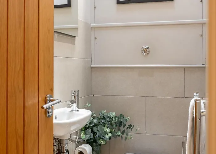 Henry Hébergement de vacances *